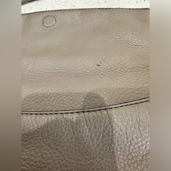 Kate Spade NY Pebbled Leather Convertible Fold Over Shoulder Handbag Purse - Picture 15 of 16